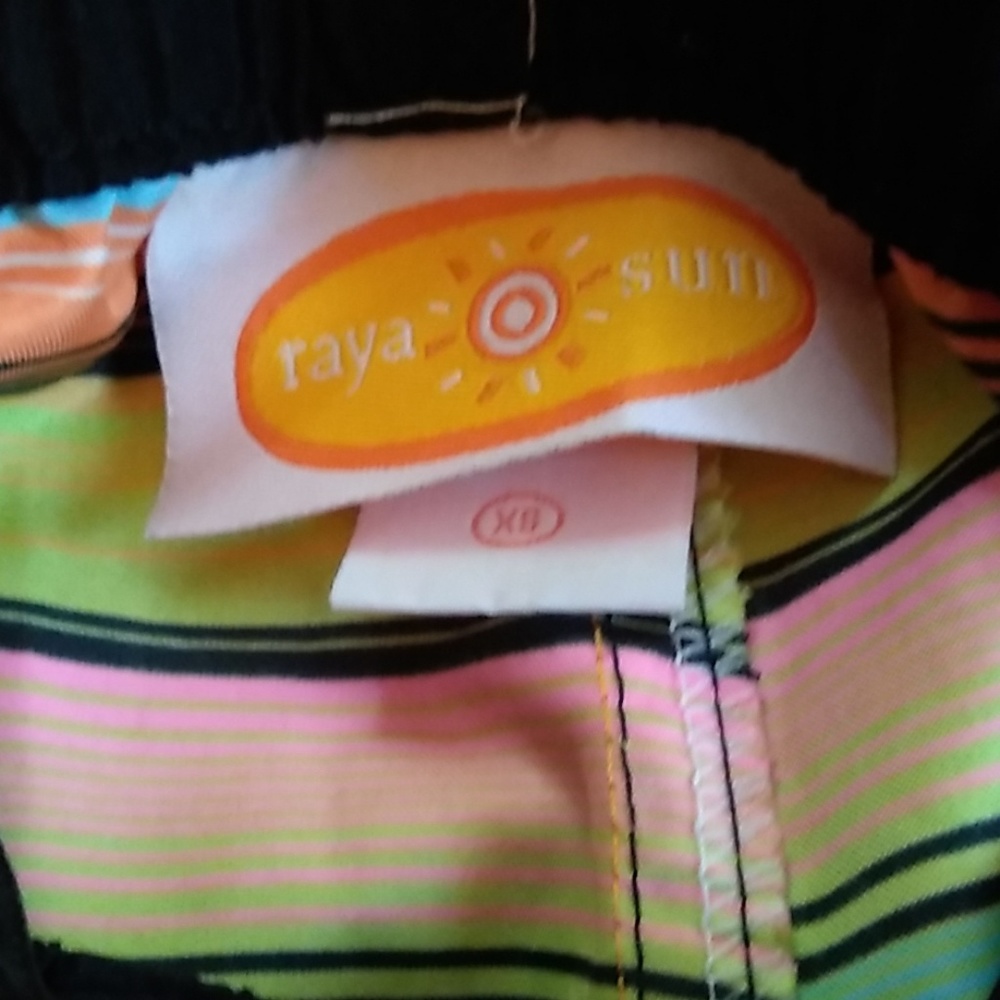 EUC Swim Shorts Juniors Size XS - Picture 3 of 5